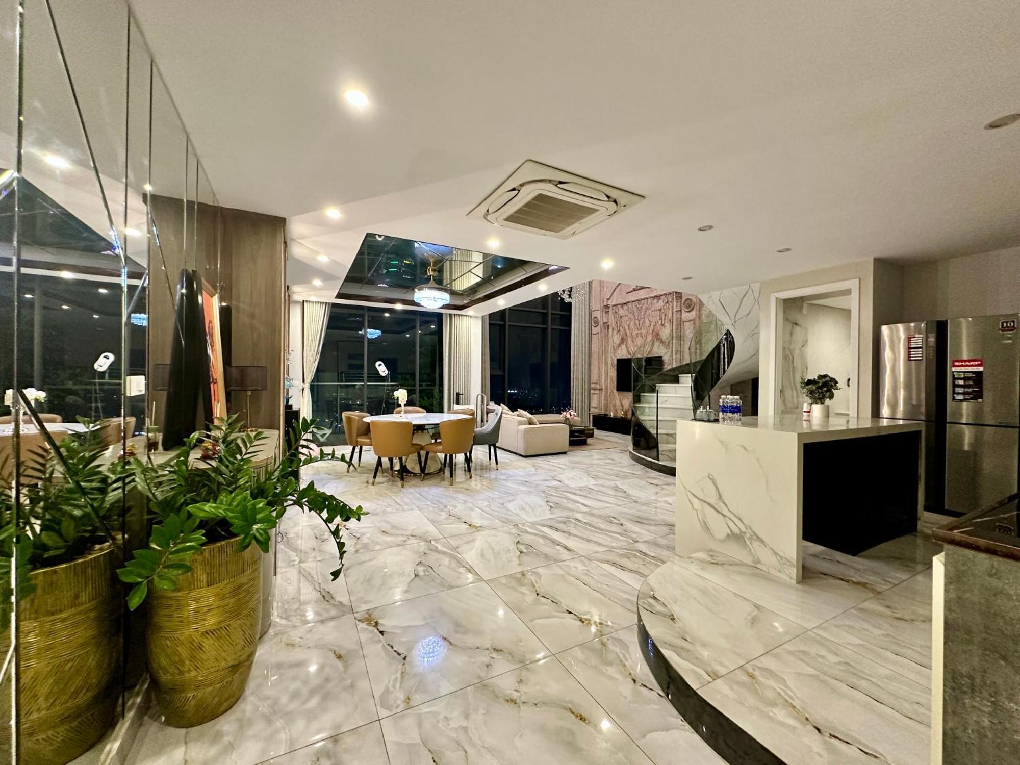 Appartement Queen Penhouse Duplex *